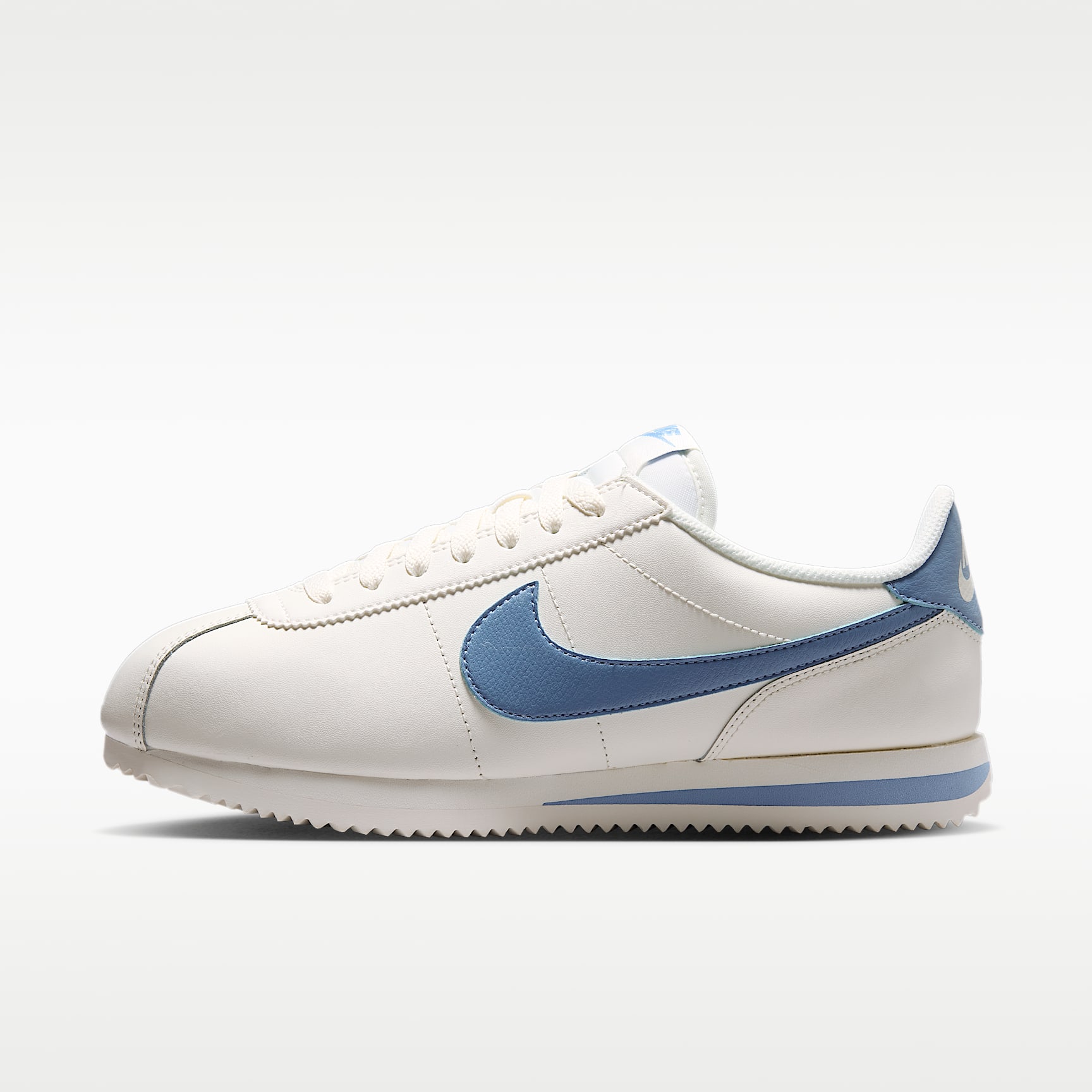Nike Cortez Leather Women's Shoes. Nike JP